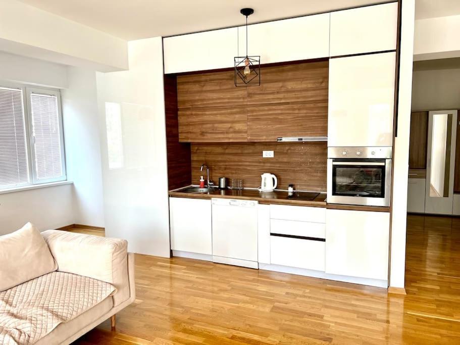 Eluxory Apartament Skopje