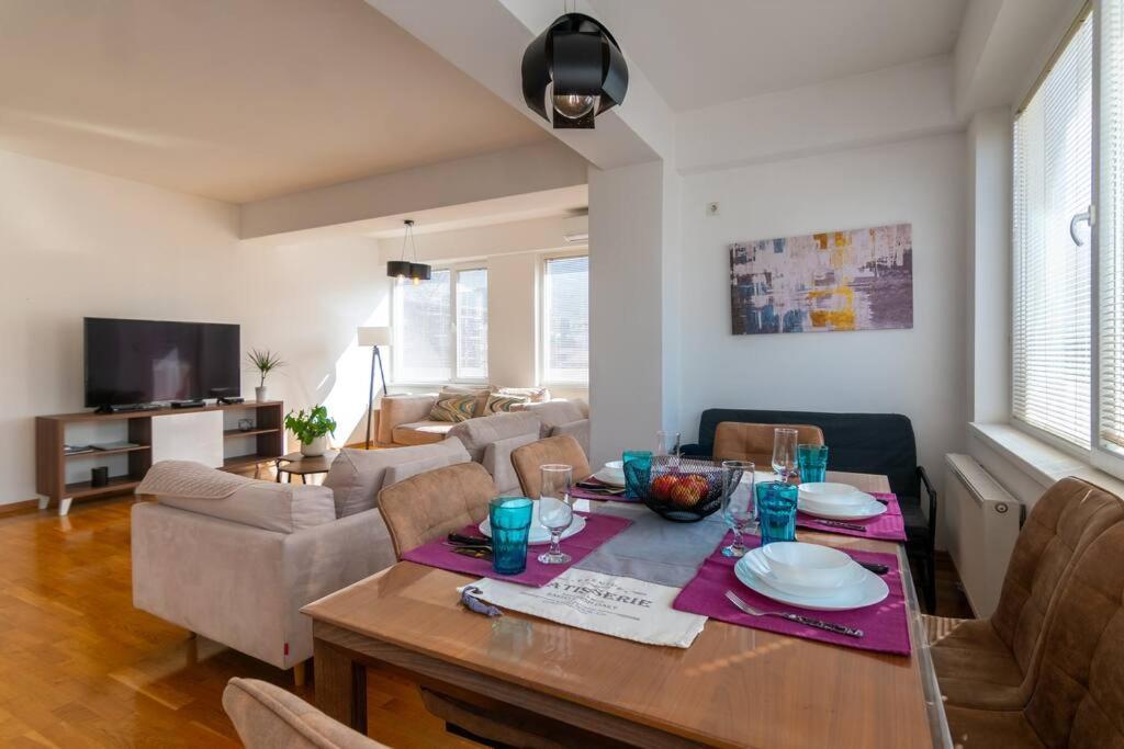 Eluxory Apartament Skopje